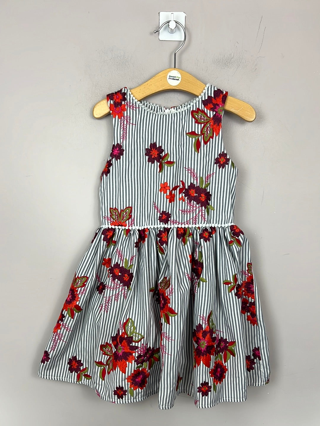 Next embroidered flowers stripe party dress 4y Sweet Pea Preloved Clothes Next embroidered flowers stripe party dress 4y Sweet Pea Preloved Clothes