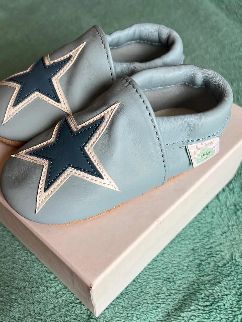 Gentle Cloud Leather Shoes - Blue Star - Sweet Pea Preloved