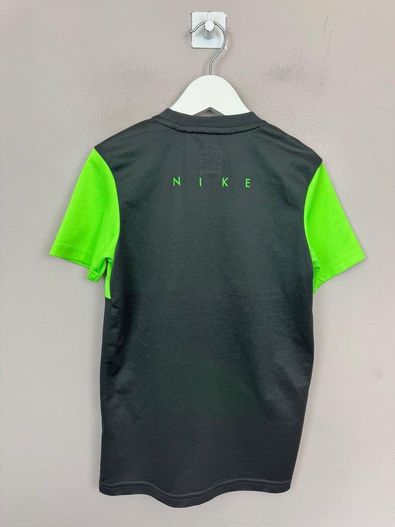 Nike Neon training top 8-9y preloved  kids - sweet pea preloved 