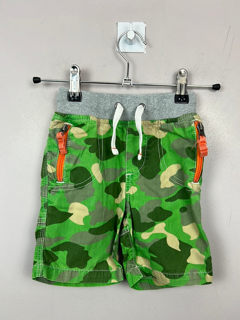 Pre Loved Kids Boden camo pull on shorts 2y