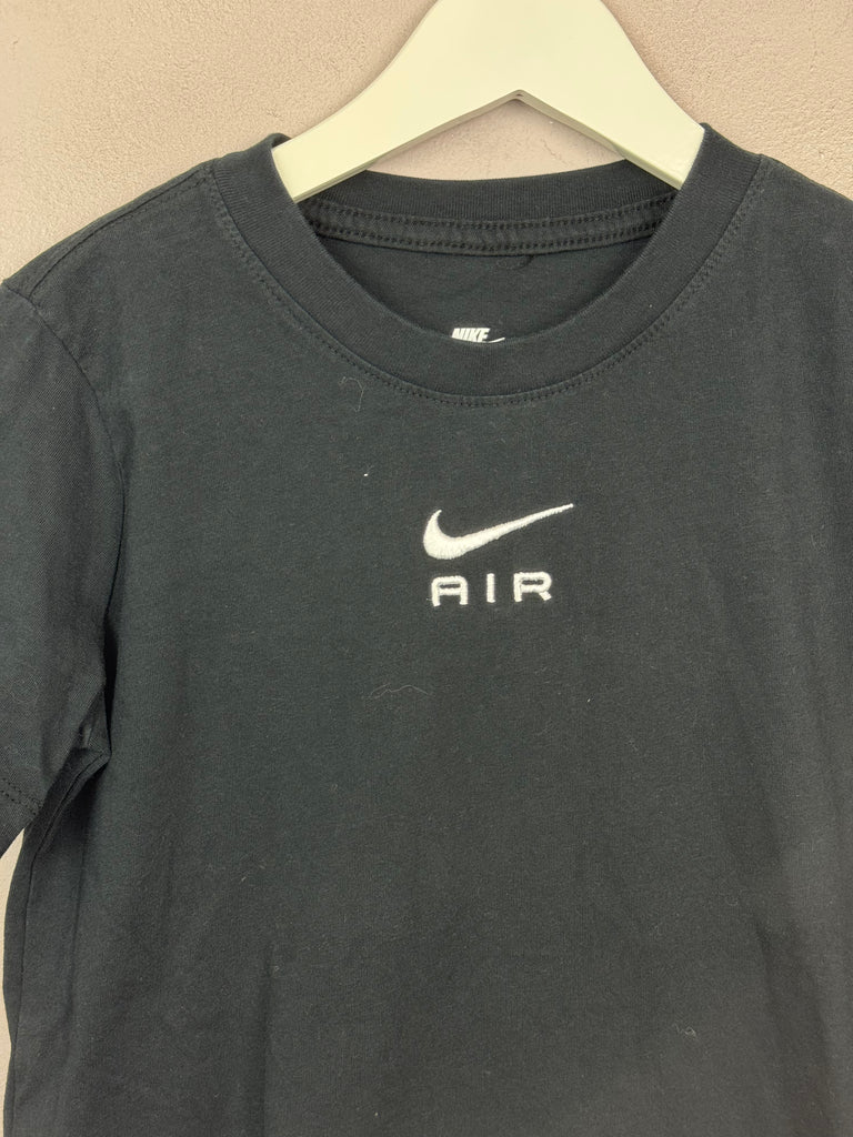 Nike Air Black T-shirt 8-9y  - sweet pea preloved 