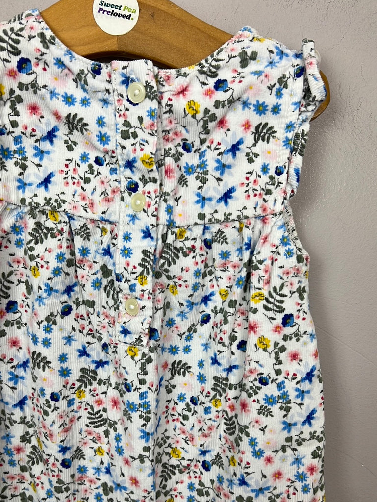 Pre loved baby M&S White ditsy floral needlepoint dress 6-9m