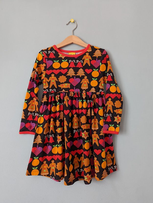 Second Hand Scandi Kids Duns Gingerbread twirly dress