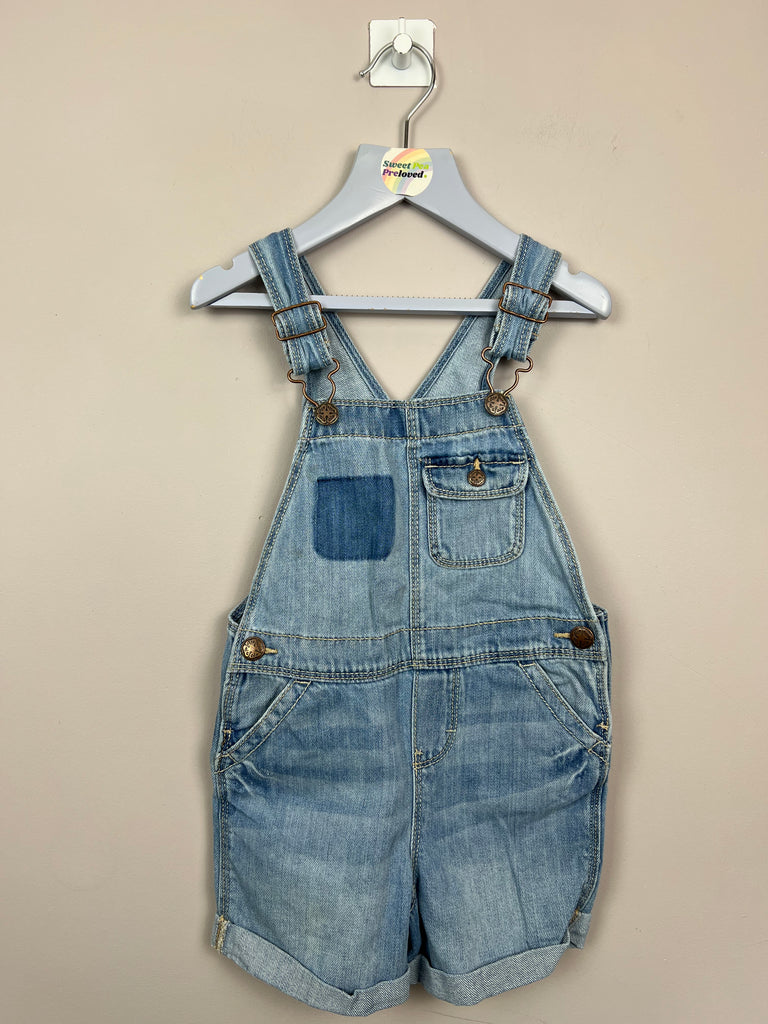 4y Oshkosh short ghost pocket short dungarees - Sweet Pea Preloved Clothes