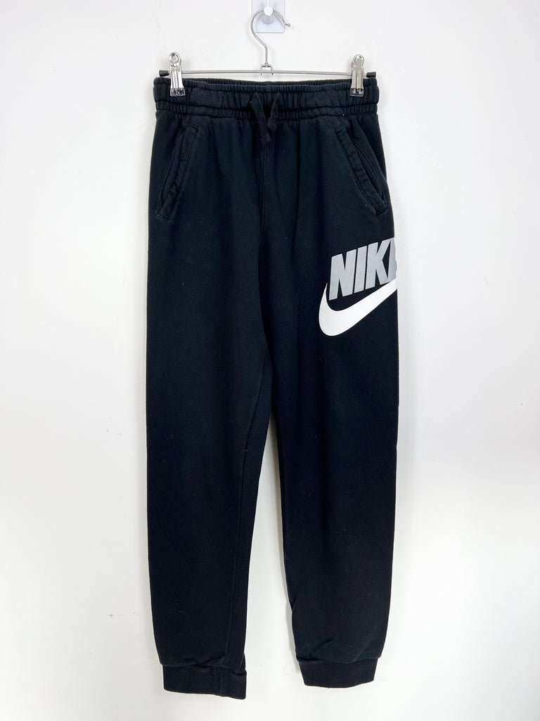 Pre loved older kids Nike Club black joggers (XL) - Sweet Pea Preloved Clothes