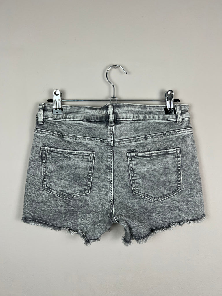 13-14y H&M grey frayed leg shorts - Sweet Pea Preloved Clothes
